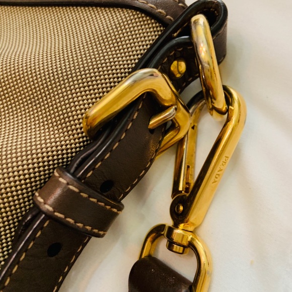 🚫SOLD🚫Prada Crossbody bag! - Picture 4 of 6